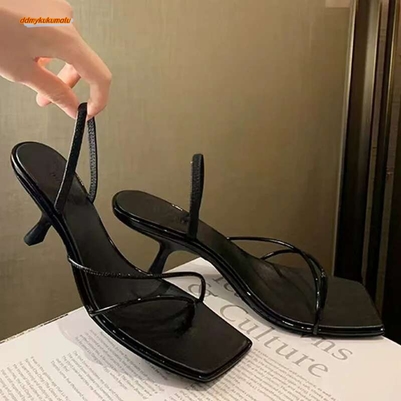 2025 New French Fine Strap Square Head Design Sandals for Women's Summer Sexy Open Clip Toe High Heel Shoes ddmykukumalu