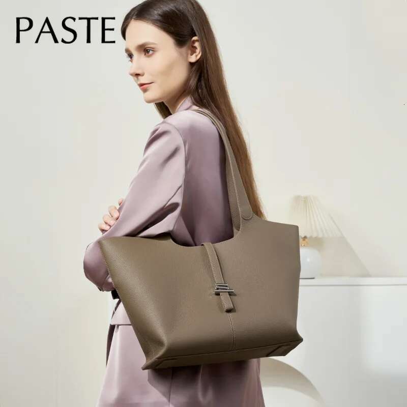 2024 Autumn Wind Chime Shell Shape Tote Large Grey Black Color Genuine Cow Leather Women Handbag Office Commuter Shoulder Bag