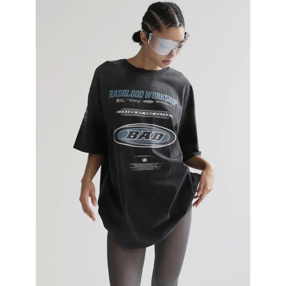 Summer short sleeved printed loose old Tshirt retro mens American graphic womens clothing 250407