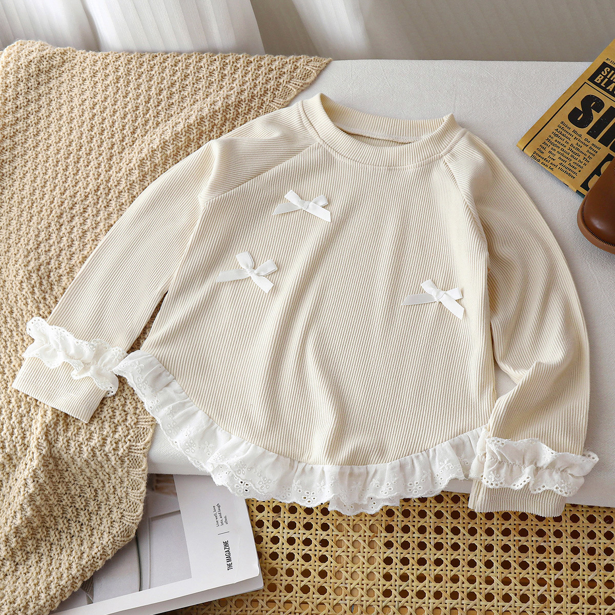 Ddmyshoesvip Girls Long Sleeved T Shirt New Style Bow Lace Western Korean Spring And Autumn Bottom Shirt Children S Clothing