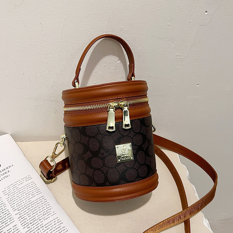 Printed bucket bag women's new large capacity all fashion temperament single shoulder crossbody bag 2025s hot
