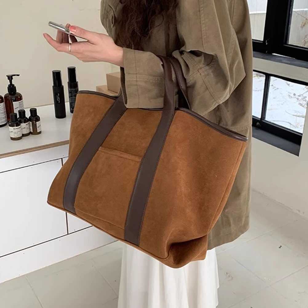 New Arrival Womens shoulder bag portable casual handbag Underarm handbag large capacity shopping handbag fashionable classic casual handbag T250407