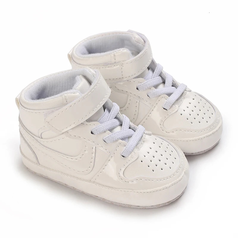 Spring and Autumn Baby Shoes Fashion Classic White PU High Top Sports Shoes Soft Sole Comfortable Casual Walking Shoes 251107