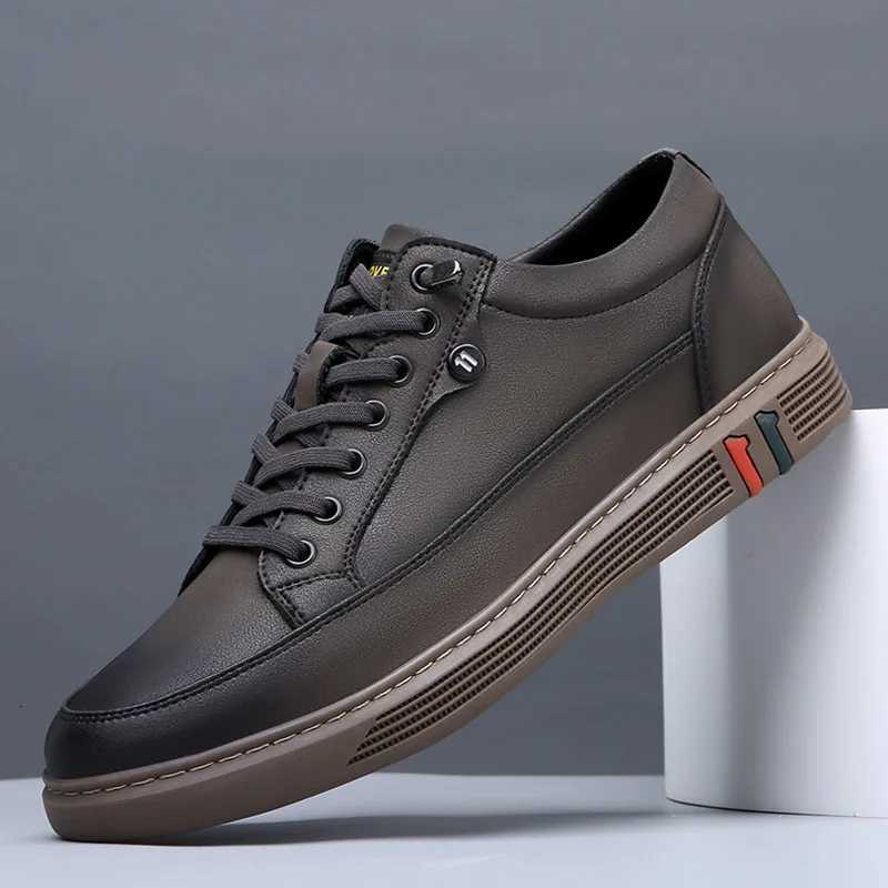Genuine Leather Men Casual Shoes Breathable Cowhide Man Board Shoes Sapatos Masculino Chaussure Homme Zapatos Casuales Hombre Z251107