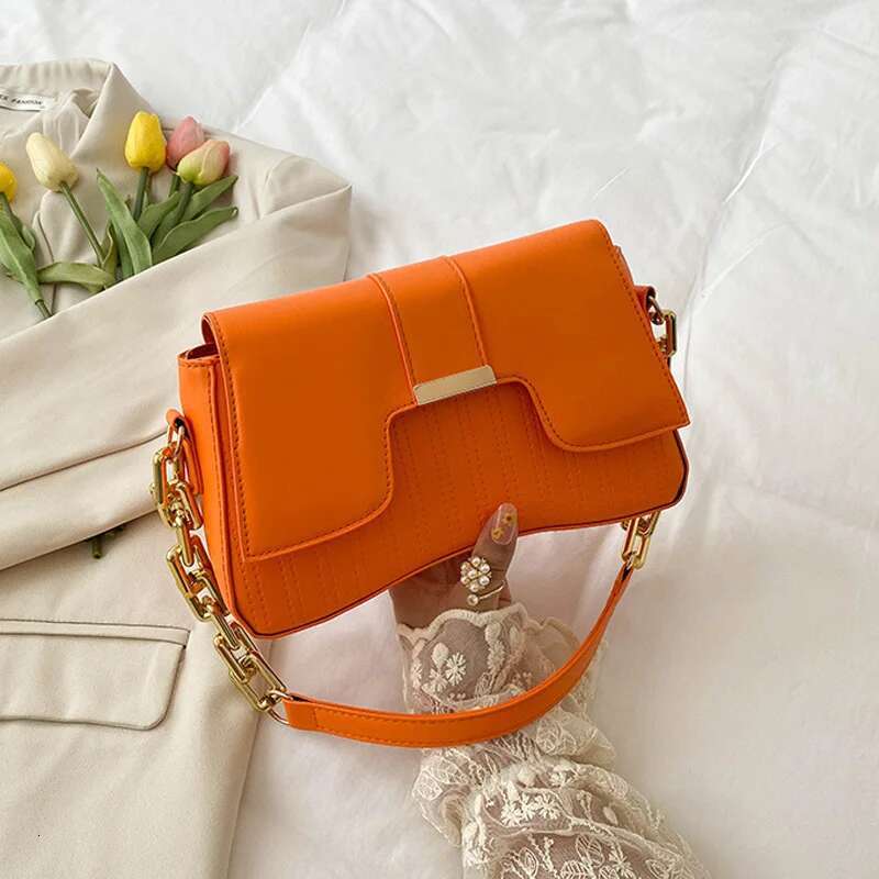 New Designer Bag For Women Fashionable High-end Outdoor Acrylic Chain Shoulder Bag Women's Handbag Casual Solid Color Leather Women's Armpit