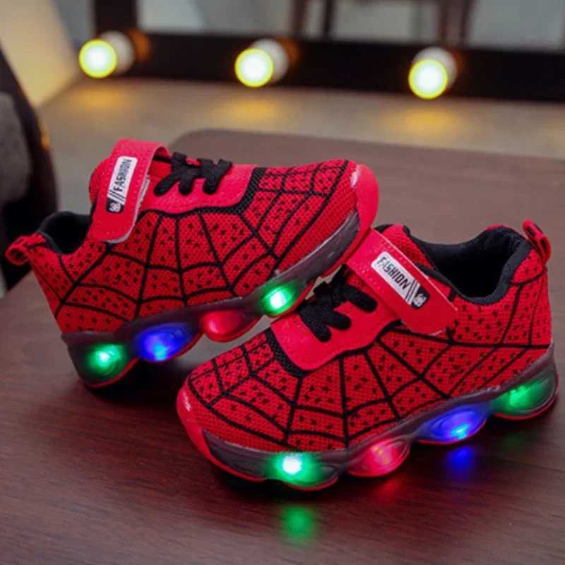 Childrens sports shoes Spider Man boys casual shoes spring and summer new mesh breathable student shoes anti slip casual shoes W250407