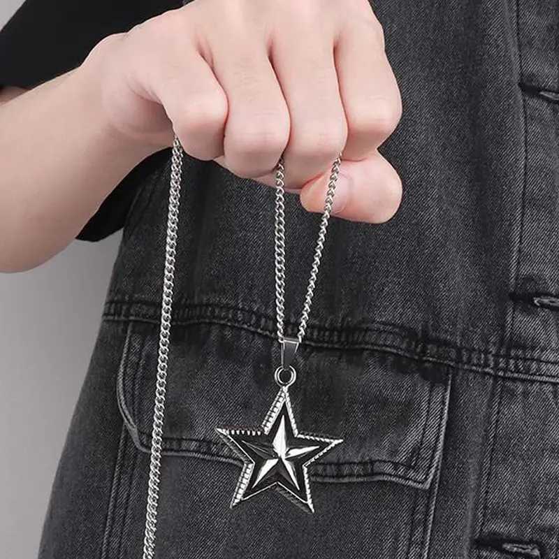 New Fashion Creative Simple Hip Hop Boy Temperament Trendy Brand Casual Personty Punk Five Pointed Star NecklaceC250407
