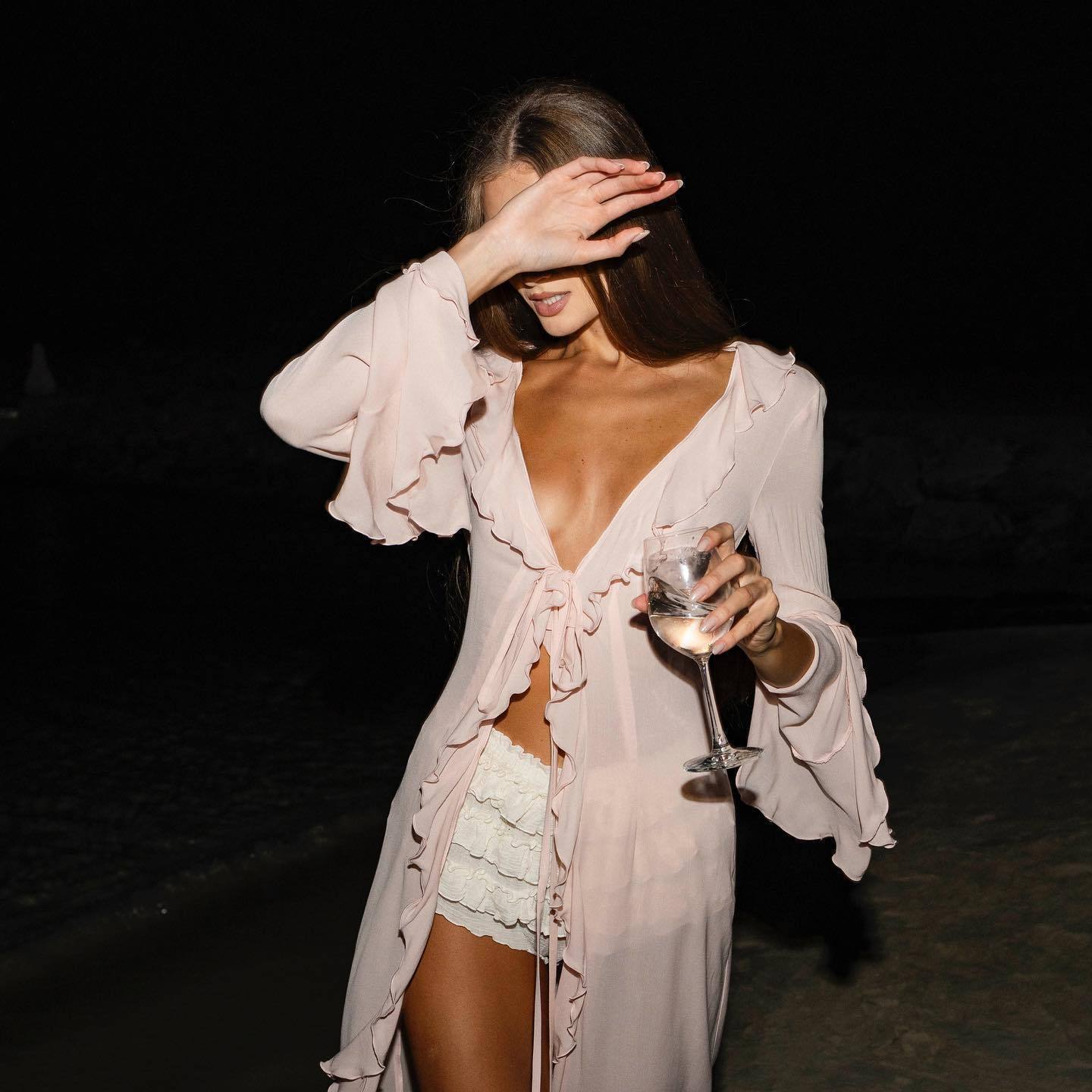 2024 Autumn New Long Sleeve Lace Cardigan Beach Bikini Skirt Womens Dress