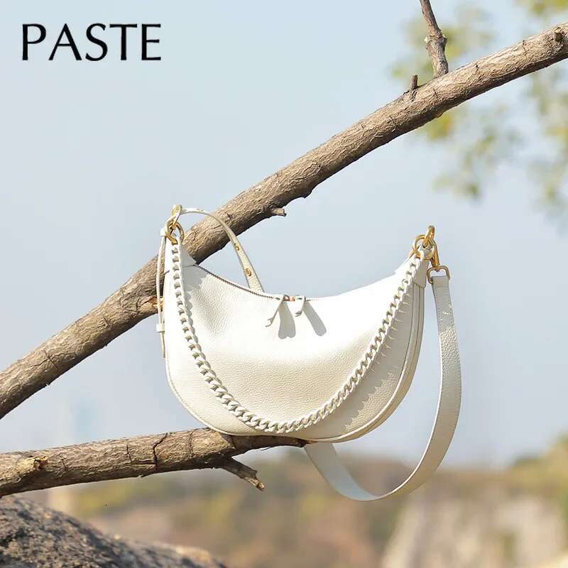 2025 Leisure Chain Design Half Moon Hobo Tote Beige T Pattern Cowhide Leather Women Shoulder Bag High-End Commuter Handbag