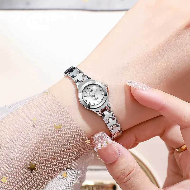 Elegant Womens Watch Rose Gold Luxury Steel Bracelet Womens Watch GiftT250408