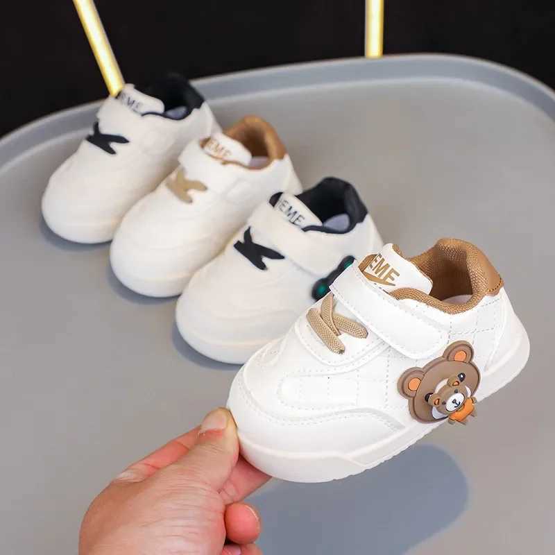 Boys and girls unisex casual shoes white sports shoes childrens babys first walking cute bear childrens sports shoes anti slip and fashionable W250407