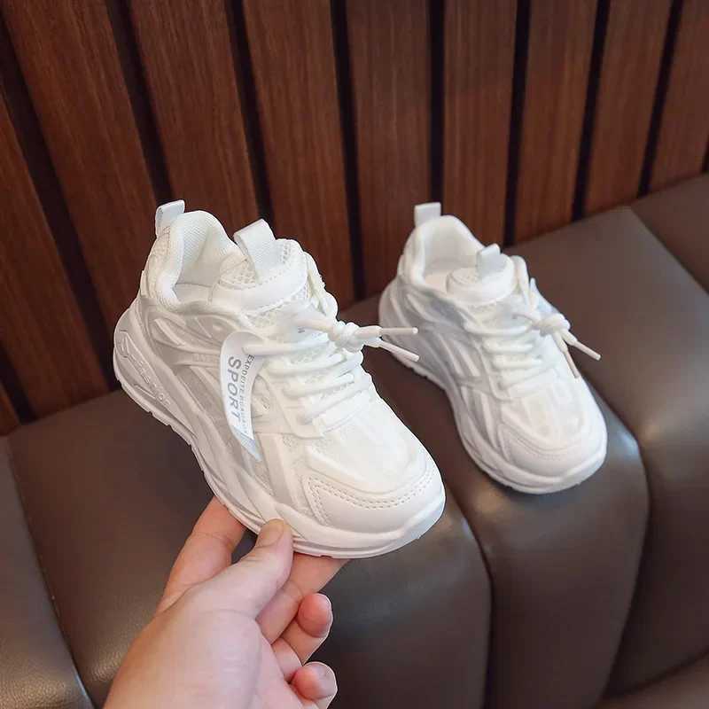 Childrens sports shoes breathable mesh white pink girls shoes fashionable soft sole anti slip childrens tennis shoes boys sports running shoes W250407