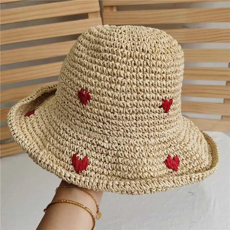 RH Wens Vacation isure Red Love Crochet Handmade Straw Hat Breathab Panama Paper Grass Summer Bucket Sun HatC250407