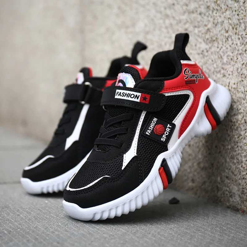 Childrens sports shoes for boys and girls lightweight flat and comfortable outdoor running shoes 2024 fashionable childrens tennis shoes W250407