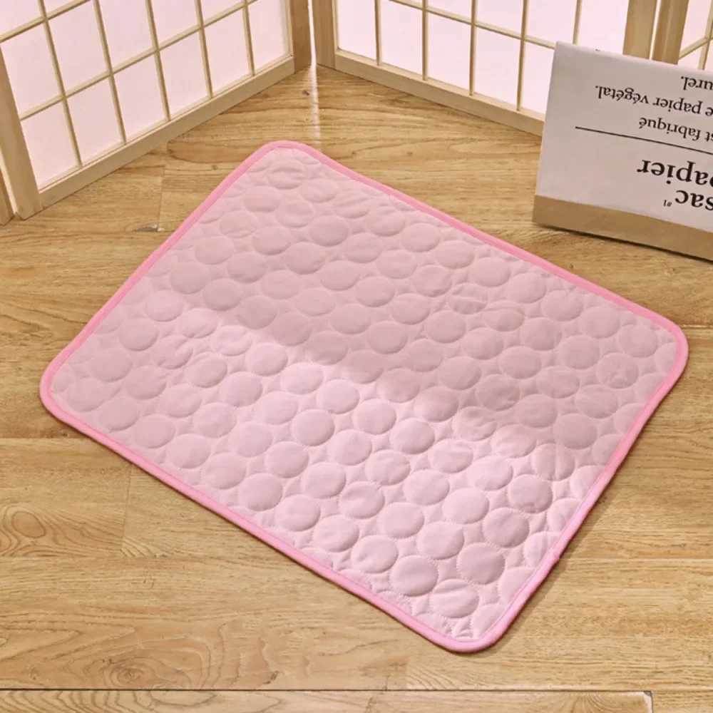 Pet summer cooling pad self cooling ice silk pet bed dog cat nest breathable cooling sleep pad Y250407