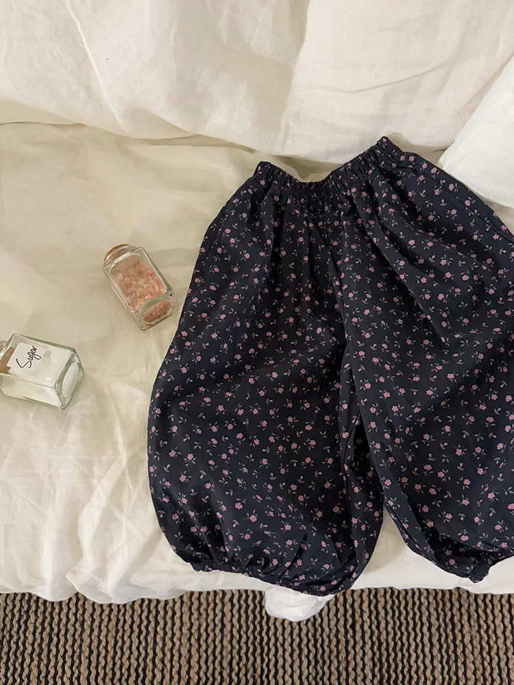 Spring Baby Flower Lantern Pants Cotton Loose Harem Trouser Comfortable Childrens Casual Pants Fashion Preschool Bottom 250408