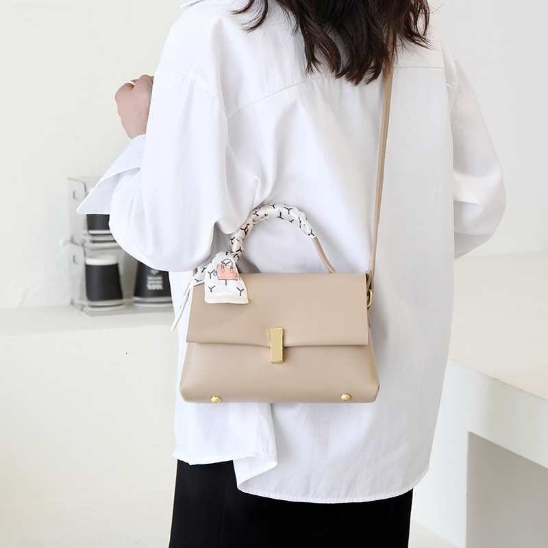 Silk Scarf Designer Bag Women's Korean Version Fashion Handbag Niche Single Shoulder Crossbody Bag
