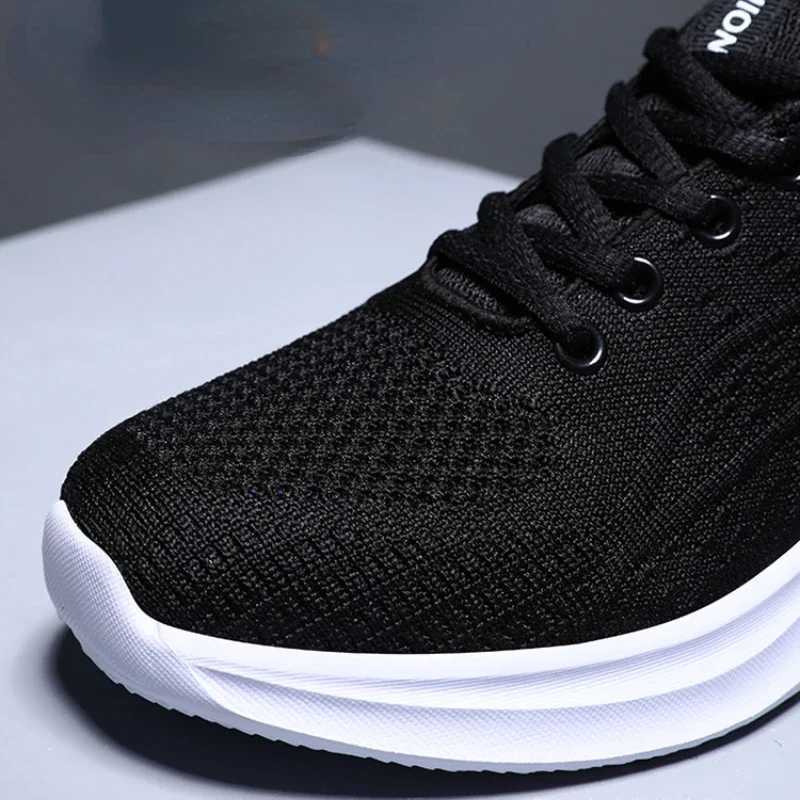 Womens mesh breathable sports shoes fashionable lightweight running shoes womens outdoor sports shoes flat Casua W250407