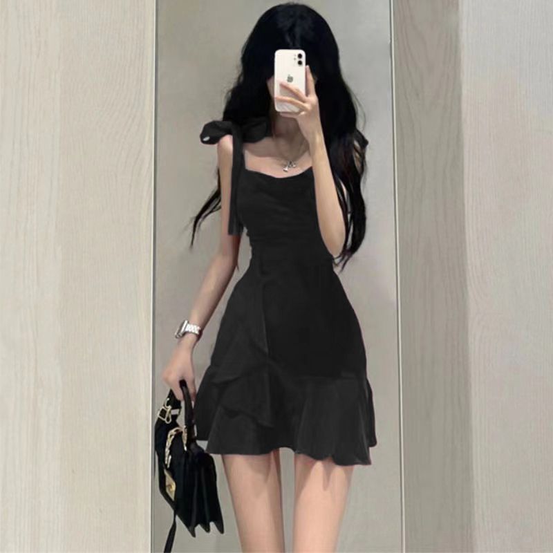 S32 new lotus leaf temperament hot girl red suspender dress small summer pure desire style waist slim short skirt female