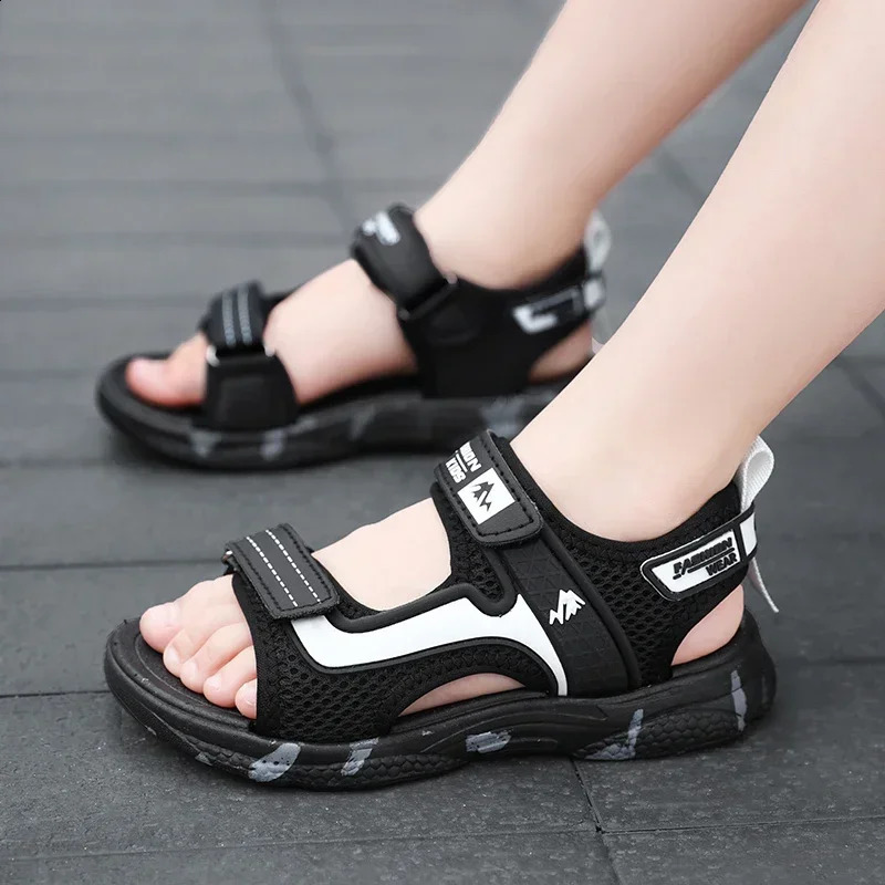 2025 Casual Beach Water Children Shoes Kids Summer Sandals Fashion Boys Sandals Soft Sole Lightweight Comfortable Sneakers 250408