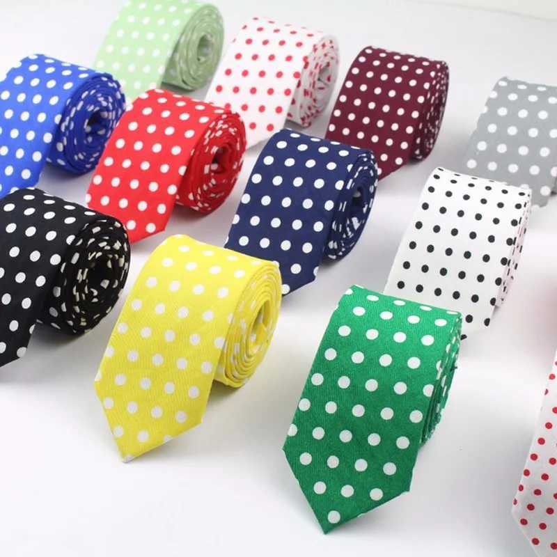 Fashion Dot Tie For Mens 8CM Necktie Business Formal Polka Dot Necktie Wedding Gift Orange Blue Red Tie Accessories Gravatas X250407