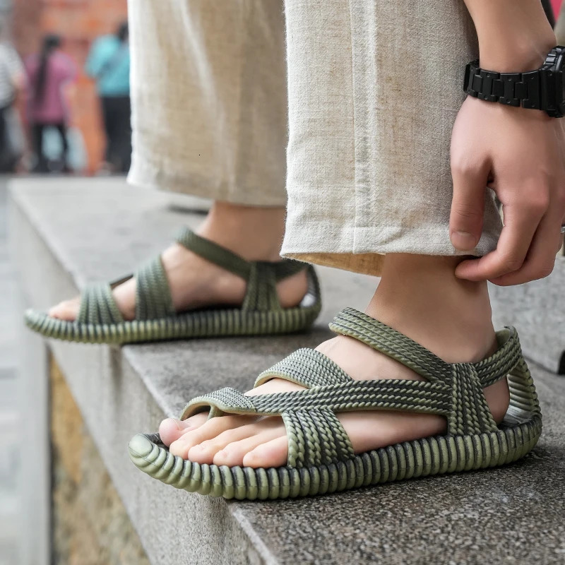 Summer Mens Straw Sandals Mens Casual Shoes Personality Wear-resistant Sandal for Men Outdoor Beach Flip-flop Size Plus 36-47 250408