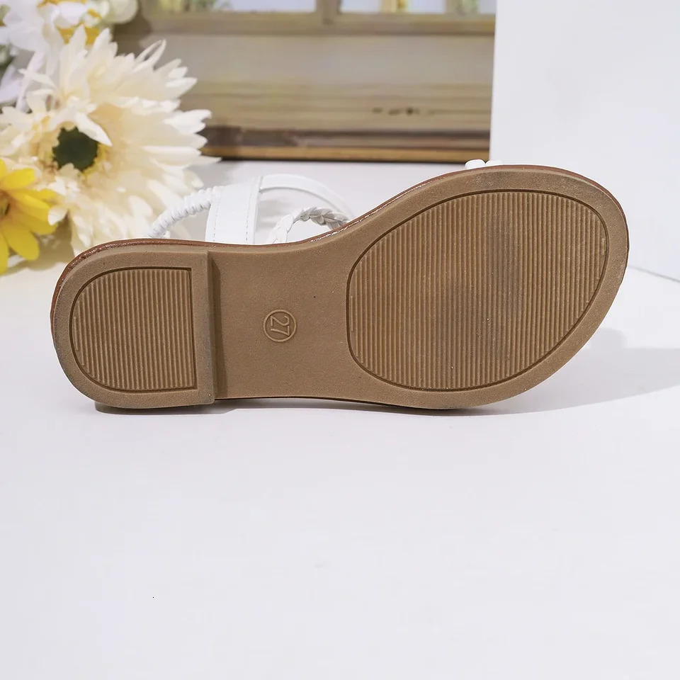 Diamond bow childrens sandals comfortable and cute princess shoes white and yellow woven for girls shoes 250407