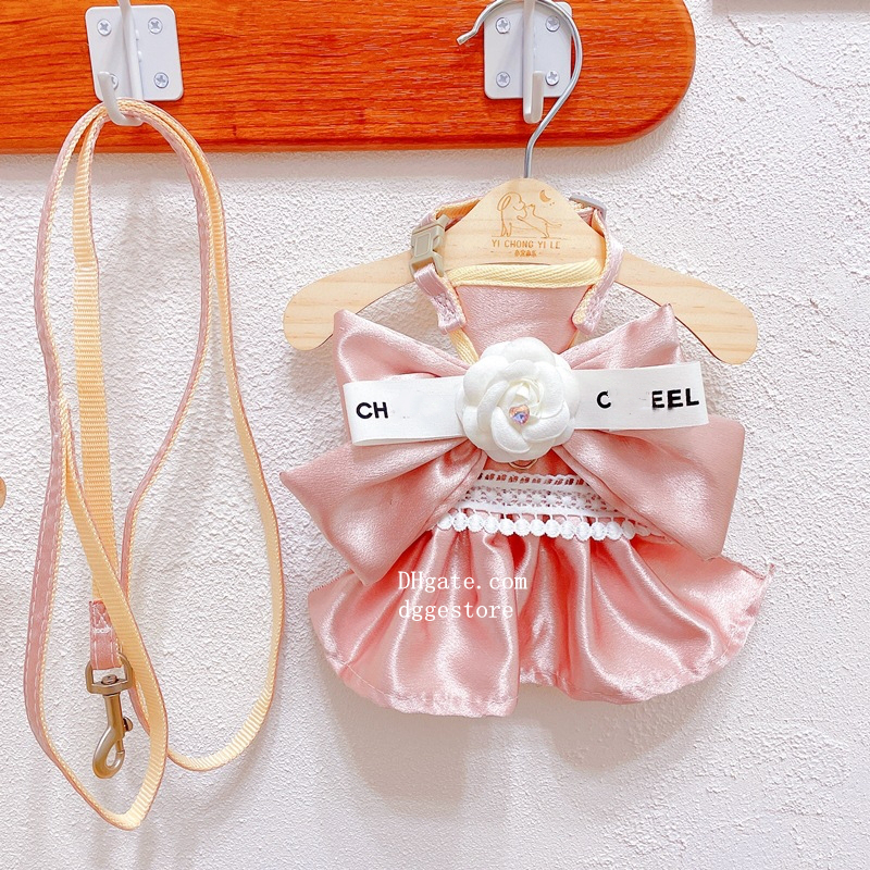 free shipping Designer Clothes Dog Harness Leash Set Puppy Cats Cute Floral Bowknot Princess Birthday Dress for Small Pet Dogs Kitten Outfits Apparel 