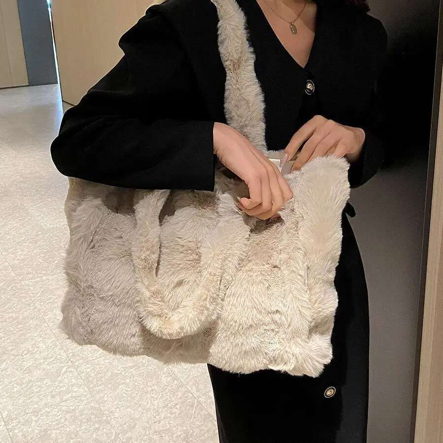 Stylish Faux Fur Tote Bag With Large Capacity For Women