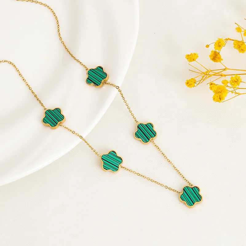 ALTERA High Quality Five leaf Charm Necklace Suitable for Womens Fashion Non Fading StainlESS Steel Wholesale of 5-Flower Jewelry Gifts Y250408
