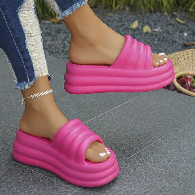 Sexy pink platform wedge slider womens Fi thick beach slider 2024 summer high-quality womens EVA N-Slip outdoor sandalsXJ250407