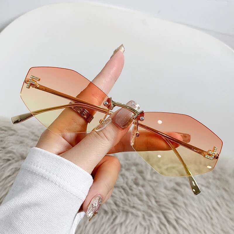 2025 New Frameless Letter F Dia-set Polygonal Fashionable Street Shot Sunglasses Women 90271