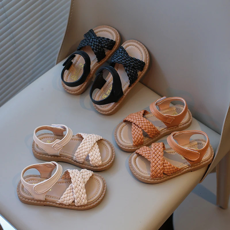 Toddlers Girls Sandals Kids Princess Beach Shoes Cross Tied Weave Style Fashion Children Summer Sandals Soft Cute 250407