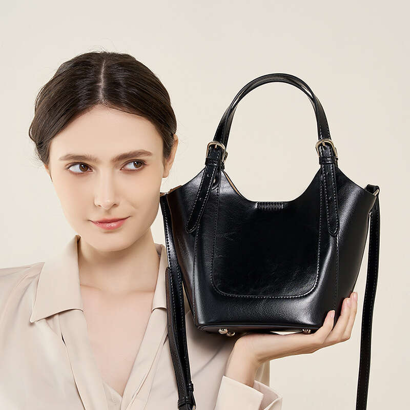Bag For Women In Spring And Summer 2025, Niche Lake Green Hand-Held Crossbody Baozi Mother Bag, Cowhide Commuting Vegetable Basket Bag