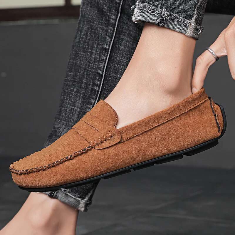 Fashion Suede Casual Breathable Comfort Slip-On Driving Brand Men Loafers Mens Lazy Shoes Moccasins