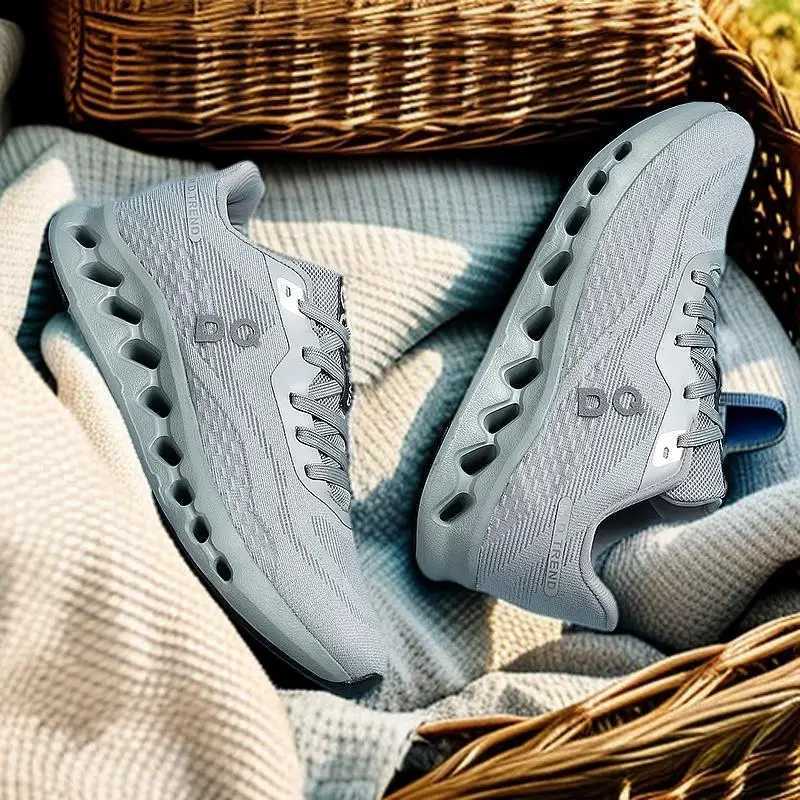 Fashion mens shoes 2024 new womens shoes versatile casual and trendy breathable dad shoes for couples6C250410