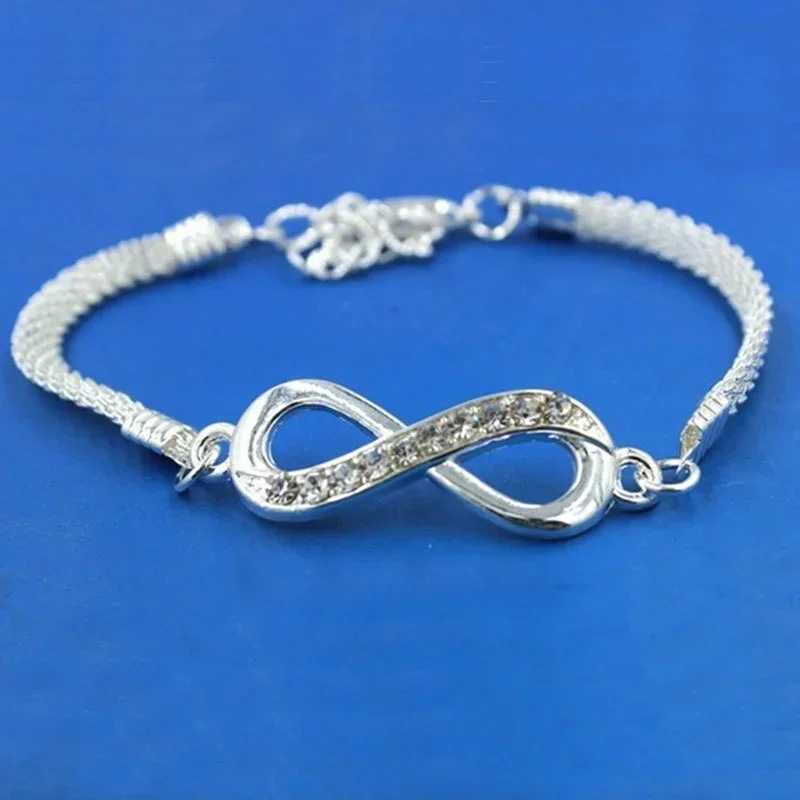 Delysia King New Fashion Unisex Simple Personality Unlimited Bracelet 8 She Crystal Inlay Jewelry ly GiftC250408