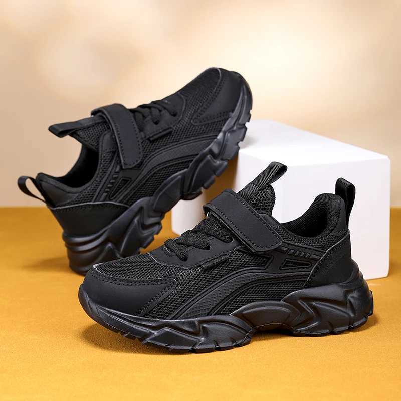 Lightweight childrens black sports shoes with breathable mesh suitable for boys casual walking shoes anti slip childrens and girls school running shoe