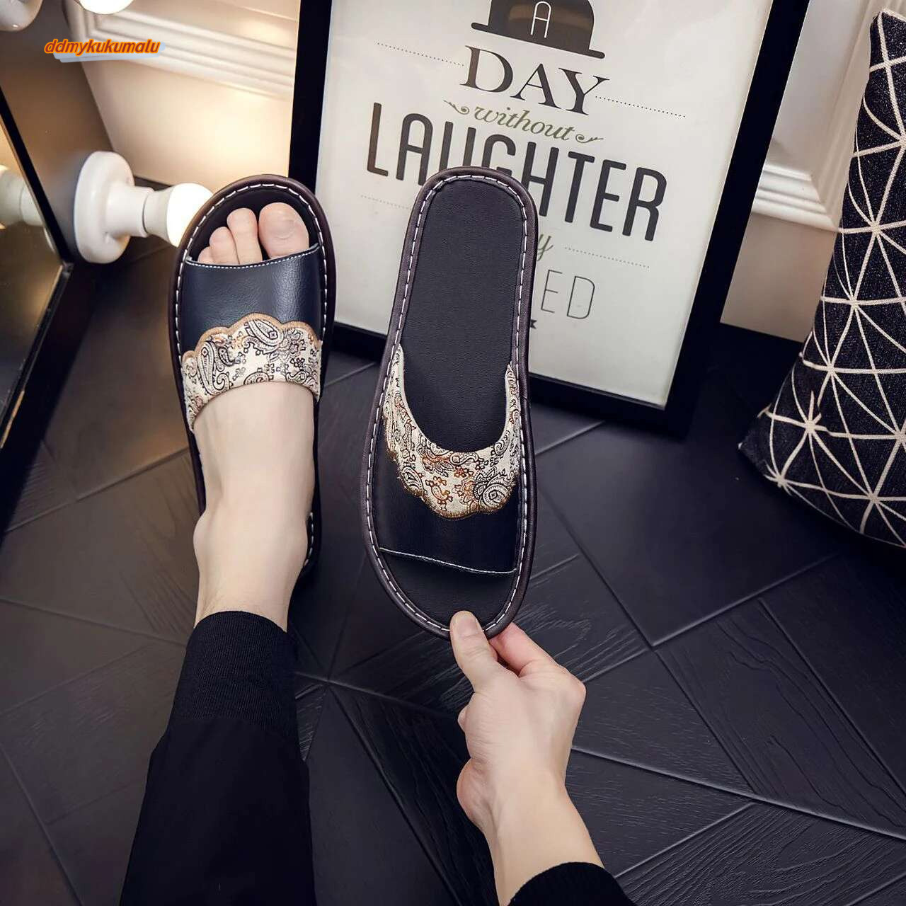 Genuine Leather Cowhide Men Women's Summer Flats Beach Light Designer Shoes Comfortable Couple Slippers ddmykukumalu