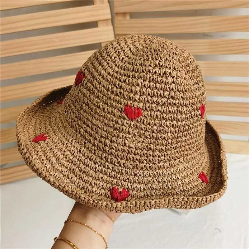 RH Wens Vacation isure Red Love Crochet Handmade Straw Hat Breathab Panama Paper Grass Summer Bucket Sun HatC250407