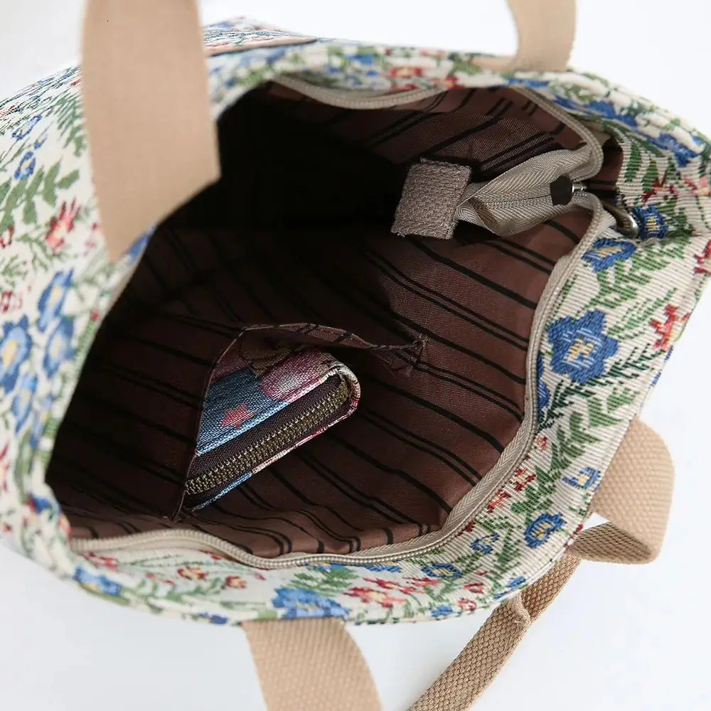 Knitted Jacquard Fabric Large Capacity Handbag Bucket style Portable Storage Bag Outward Mothers Daily Clothing 250401