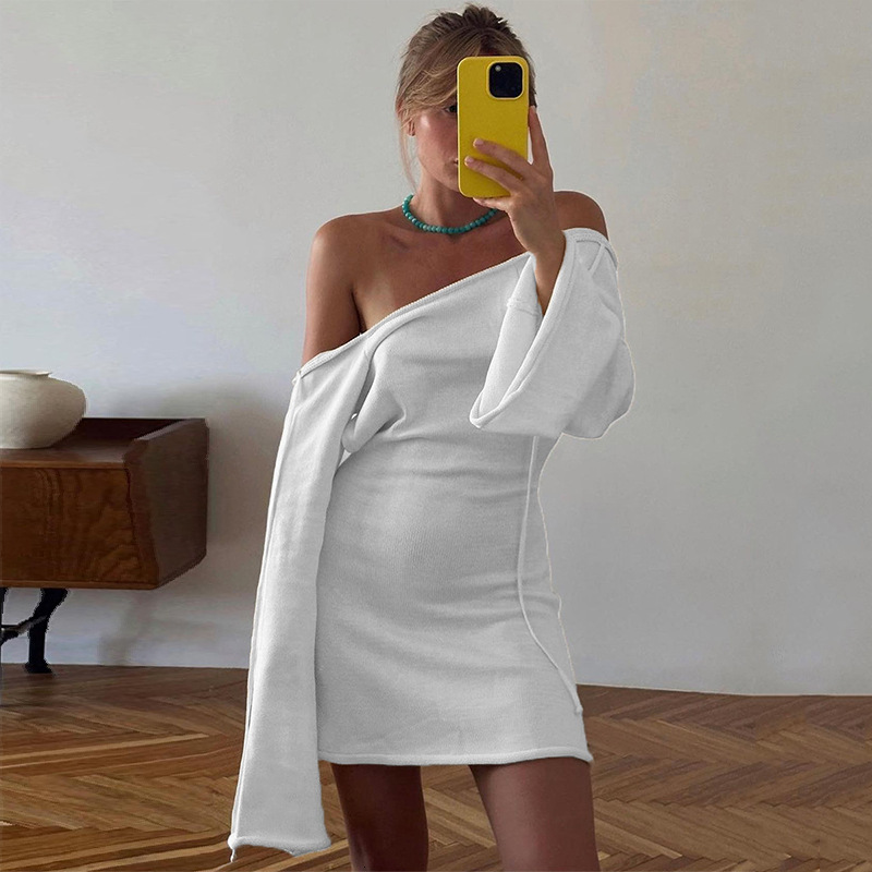 2025 new sexy backless dress with flared sleeves for women loose beach vacation short skirt