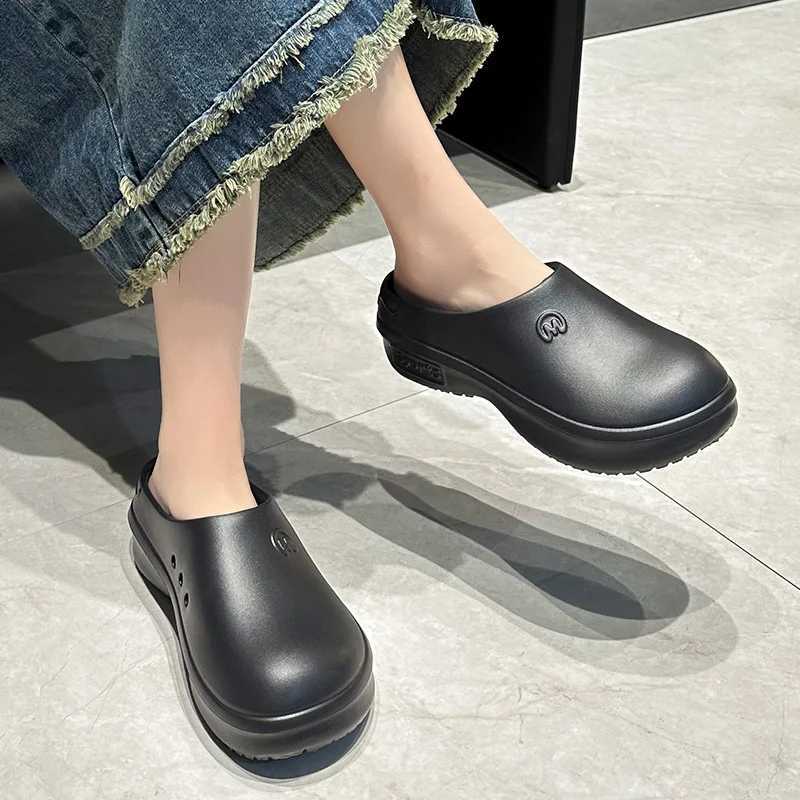 New Summer Womens Sandals Garden Sandals Character Beam N slip EVA Indoor Home ShoesXJ250407