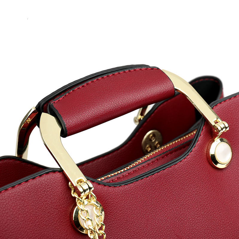 Luxury Design Bag Women's Fashion Large Capacity Handbag Middle-aged Mom Commuting To Work Crossbody Shoulder Bag