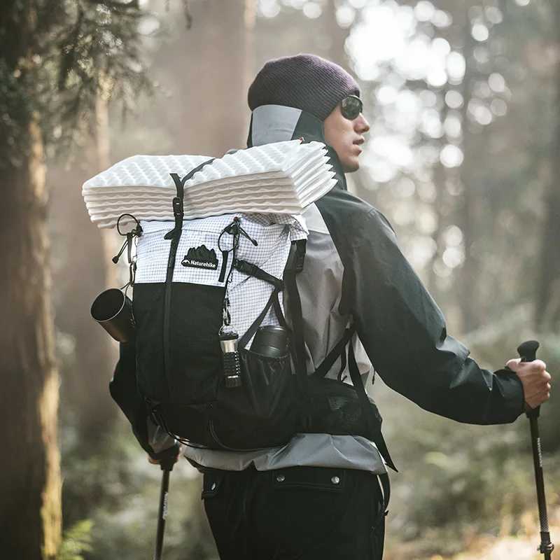 Naturehike HELIUM 30L Hiking Rucksack Outdoor Ultrght Trekking Climbing Waterproof BreathableSports Backpack Bag CNK2300016C250407