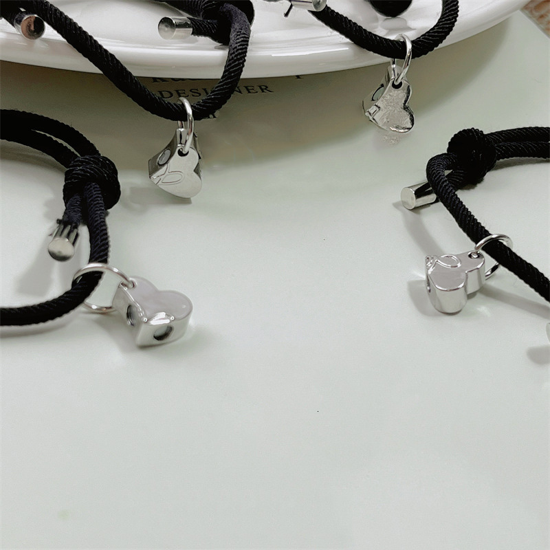 Fashion friends, family members, four people, love, magnet attraction bracelet, creative weaving, hand rope