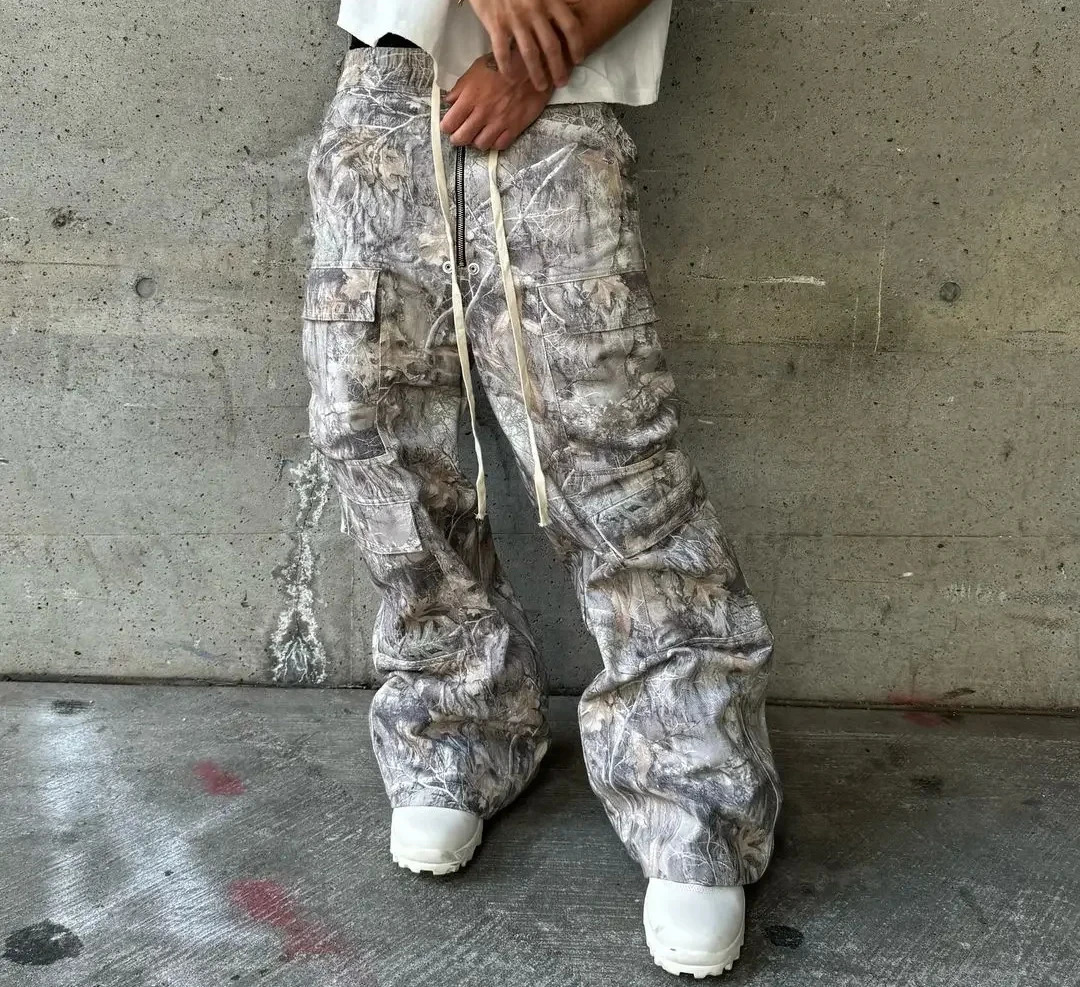 Multi pocket camouflage loose straight leg wide pants hiphop trend casual Harajuku style Y2k street 250403