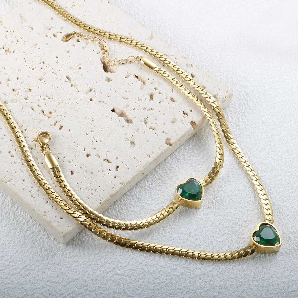 Heart shaped crystal pendant gold galvanized stainless steel waterproof necklace bracelet womens gift jewelry set wholesale Y250408