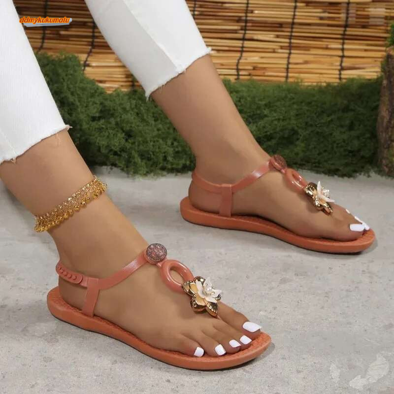 Summer New Bohemian Sandals Light Flat Open-toed Rhie Beach Non-slip Wear Women's Shoes ddmykukumalu