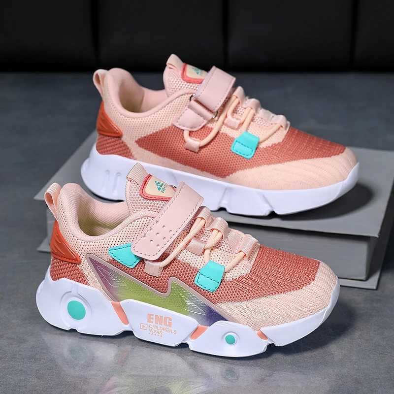2024 Autumn Girls Casual Shoes Light Mesh Sports Shoes Childrens Summer Youth Cute Sports Socks W250407